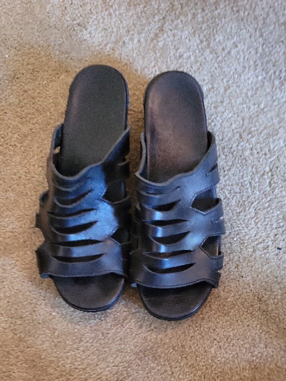 Dansko Black Women’s Strappy Comfort Slide Sandals - Size EU 42, US 11. New.